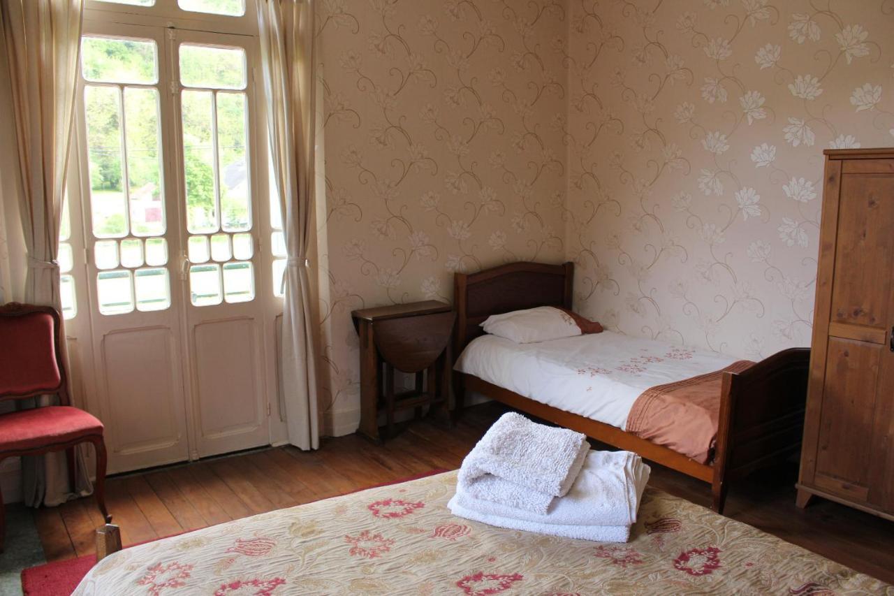 Maison Esmeralda Chambres D'Hotes Et Gite Biert Exterior foto